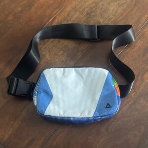 RAREFORM ZION SLING BAG